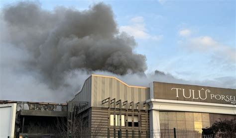 Kütahya’da porselen fabrikasında yangın